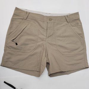 The North Face Women's Beige Outdoor Bermuda Shorts